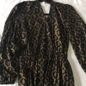 Black and gold Jumper